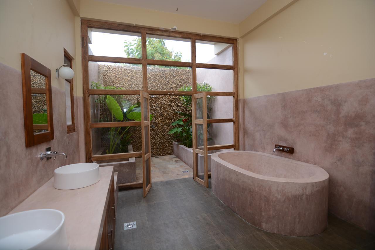 Villa Wild Lotus Yala Tissamaharama Esterno foto